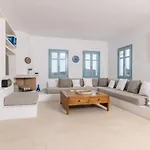 Eris Villa