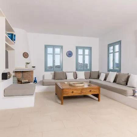 Eris Villa